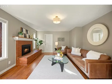 6580 SW Preslynn Drive Portland OR 97225