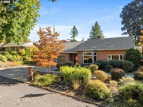 6580 SW Preslynn Drive Portland OR 97225
