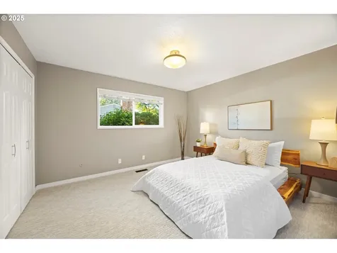 6580 SW Preslynn Drive Portland OR 97225