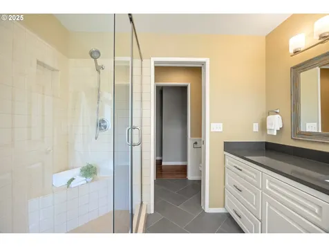 6580 SW Preslynn Drive Portland OR 97225