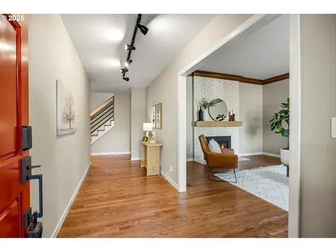 6580 SW Preslynn Drive Portland OR 97225