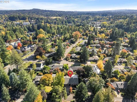 6580 SW Preslynn Drive Portland OR 97225