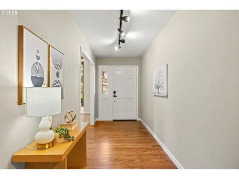 6580 SW Preslynn Drive Portland OR 97225