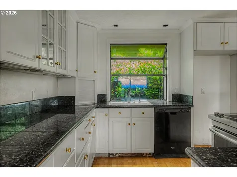 135 SW 85th Avenue Portland OR 97225