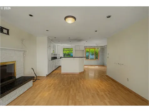 135 SW 85th Avenue Portland OR 97225