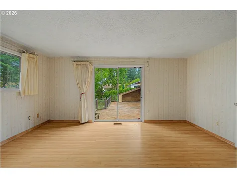 135 SW 85th Avenue Portland OR 97225