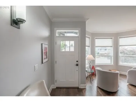 2740 Harding Avenue NW Salem OR 97304