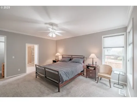 2740 Harding Avenue NW Salem OR 97304