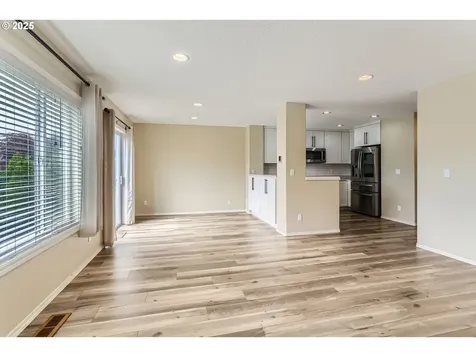 15248 NW Twoponds Drive Portland OR 97229