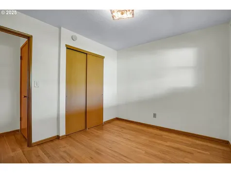 2945 SE 81st Avenue Portland OR 97206