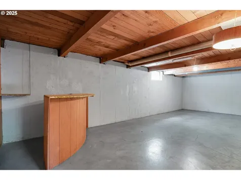 2945 SE 81st Avenue Portland OR 97206