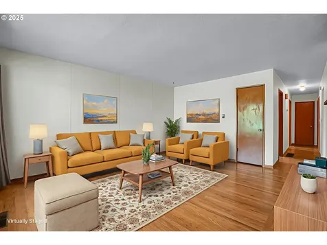 2945 SE 81st Avenue Portland OR 97206