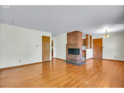2945 SE 81st Avenue Portland OR 97206