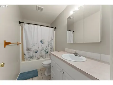 580 Evelyn Street Roseburg OR 97471