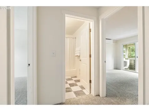 19775 NW Quail Hollow Drive Portland OR 97229