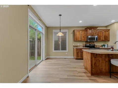 9200 NE 45th Place Vancouver WA 98665