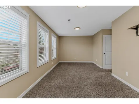9200 NE 45th Place Vancouver WA 98665