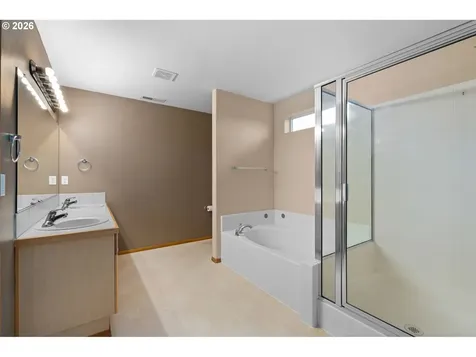 11301 NE 105th Street Vancouver WA 98662