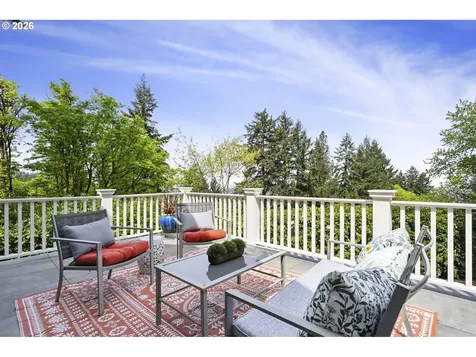 2505 SW Hillcrest Drive Portland OR 97201