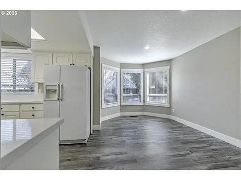 1524 NE Greensword Drive Hillsboro OR 97124