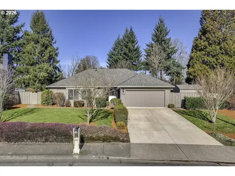 1524 NE Greensword Drive Hillsboro OR 97124