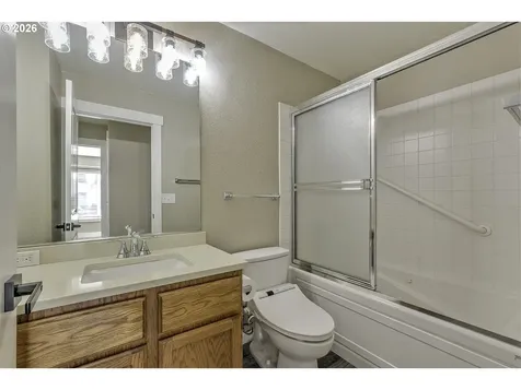 1524 NE Greensword Drive Hillsboro OR 97124
