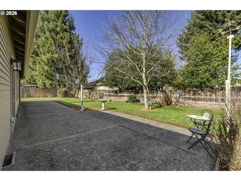 1524 NE Greensword Drive Hillsboro OR 97124