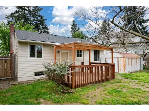 3558 SE 67th Avenue Portland OR 97206