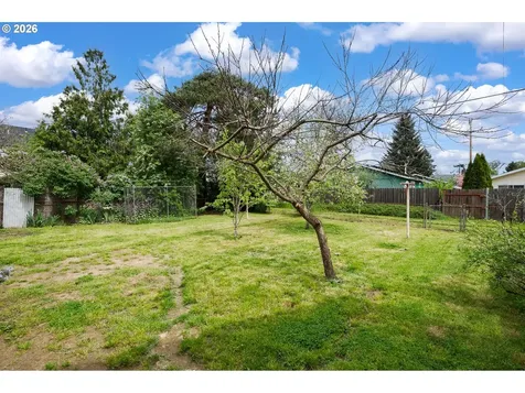 3558 SE 67th Avenue Portland OR 97206