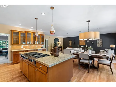 17300 NE 40th Street Vancouver WA 98682