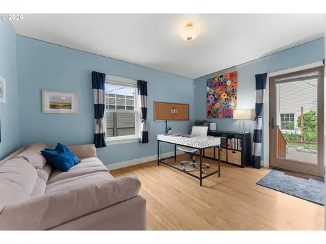 7017 NE Sacramento Street Portland OR 97213