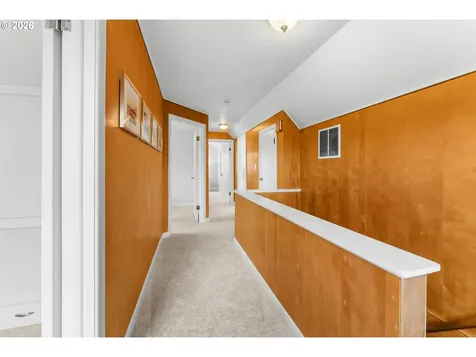 7017 NE Sacramento Street Portland OR 97213