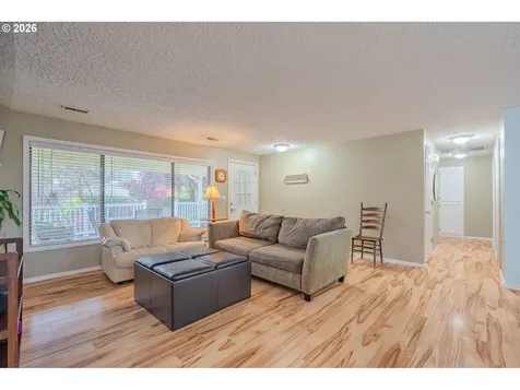 918 NW 89th Street Vancouver WA 98665