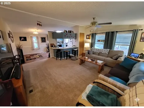 18485 SW Pacific Drive Tualatin OR 97062