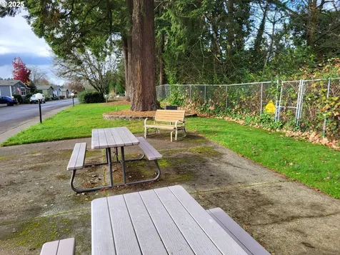 18485 SW Pacific Drive Tualatin OR 97062