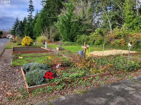 18485 SW Pacific Drive Tualatin OR 97062