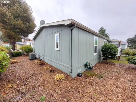 18485 SW Pacific Drive Tualatin OR 97062