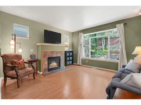 953 SE Albertine Street Hillsboro OR 97123