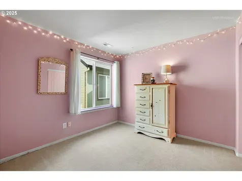 953 SE Albertine Street Hillsboro OR 97123
