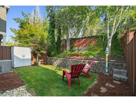 953 SE Albertine Street Hillsboro OR 97123