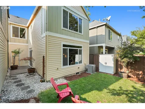 953 SE Albertine Street Hillsboro OR 97123
