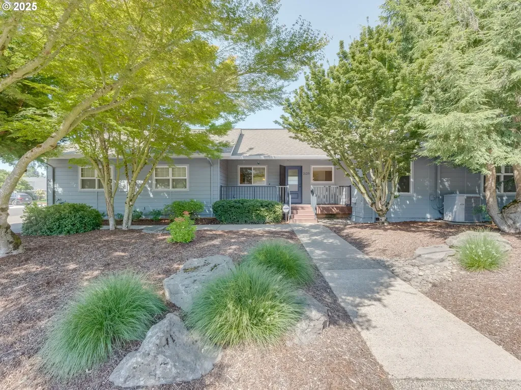 2125 NW Michelbook Lane Mcminnville OR 97128