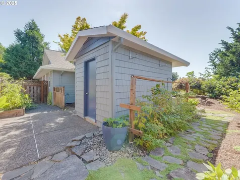 2125 NW Michelbook Lane Mcminnville OR 97128