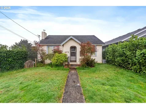 973 N Elliott Street Coquille OR 97423