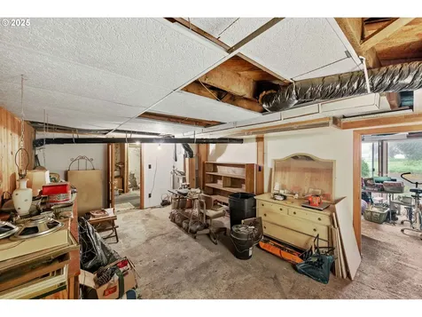 973 N Elliott Street Coquille OR 97423