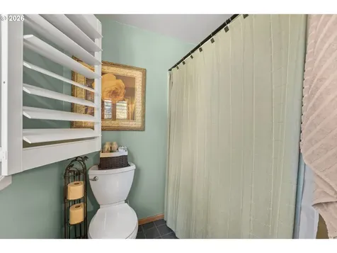 357 El Conejo Drive Grants Pass OR 97526