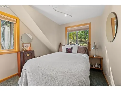357 El Conejo Drive Grants Pass OR 97526