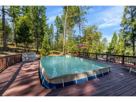 357 El Conejo Drive Grants Pass OR 97526