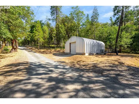 357 El Conejo Drive Grants Pass OR 97526