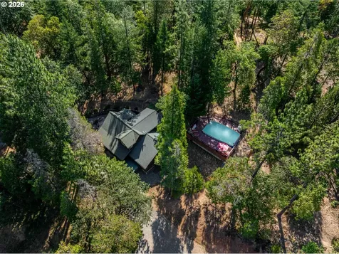 357 El Conejo Drive Grants Pass OR 97526